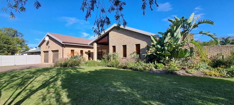 4 Bedroom Property for Sale in Heather Park Western Cape